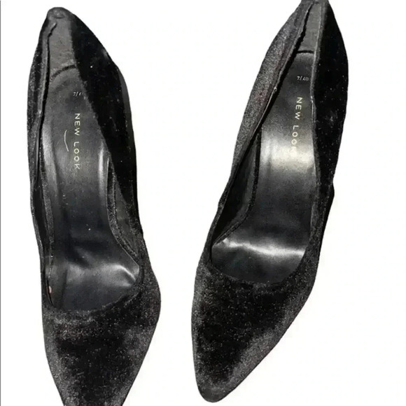 NICE LOOK VELVET HEELS- THESE ARE BEAUTIFUL!! - Picture 6 of 6